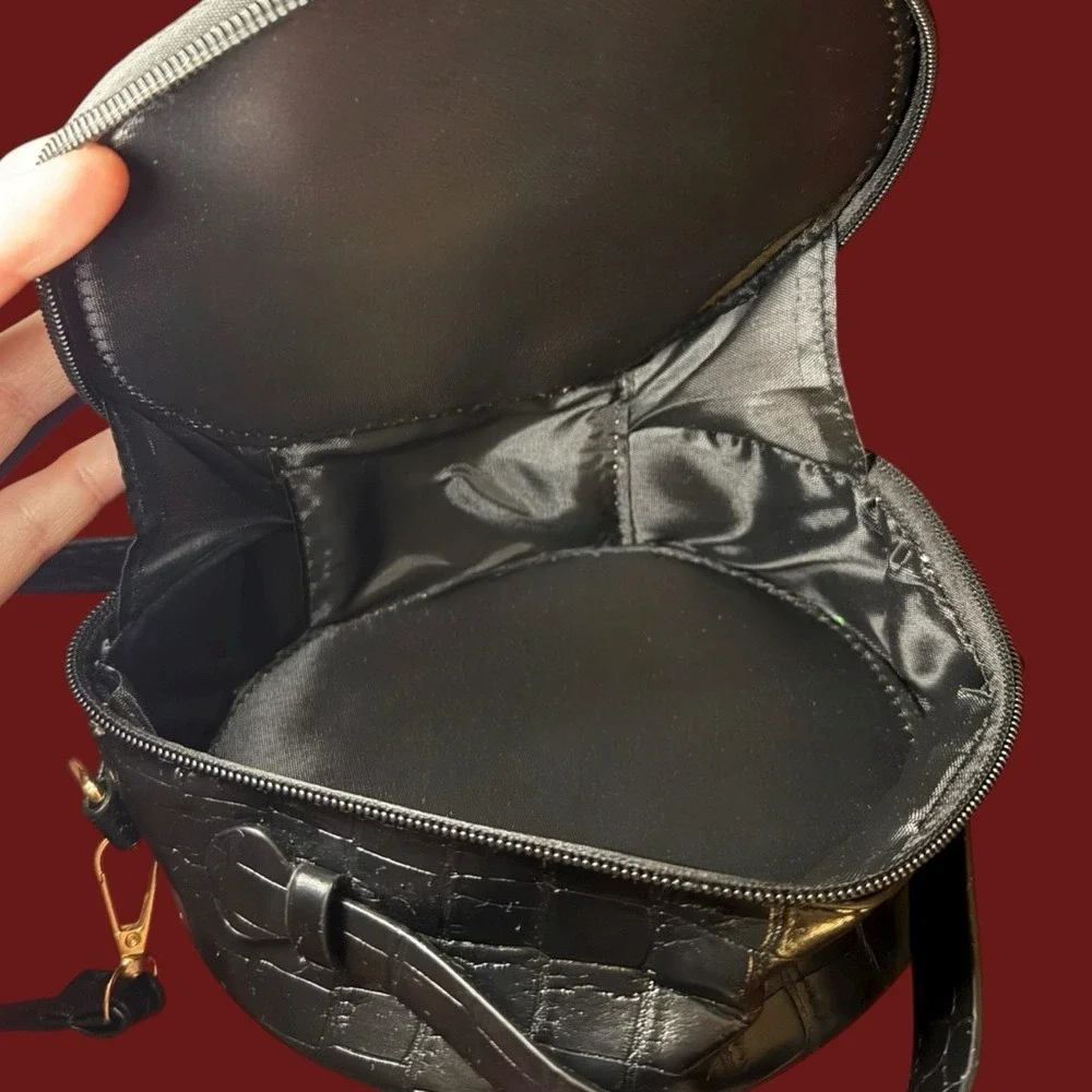 Yin Yang Alligator-Pattern Crossbody Bag New - Picture 4 of 8